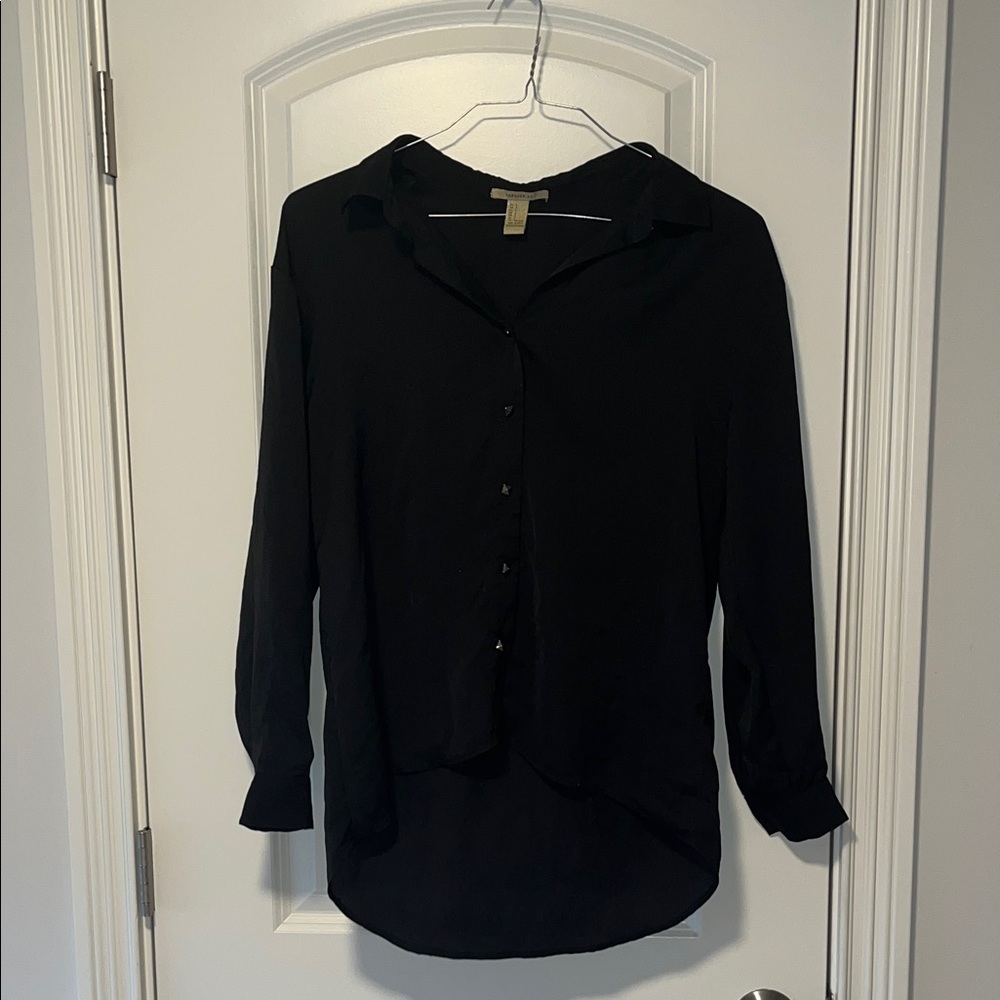 Forever 21 Black Button-Down Shirt